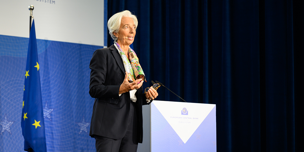 Media z wpisu Christine Lagarde