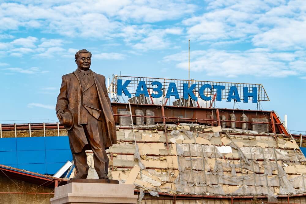 kazachstan podatek dla górników