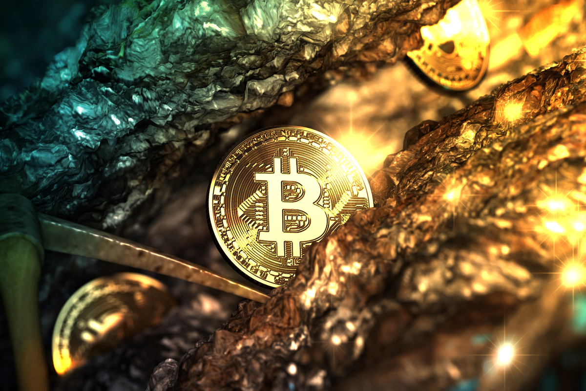 Górnicy bitcoina odnotowali pierwszy raz w tym roku większe przychody niż górnicy etheru