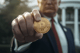 Strategiczna Rezerwa Bitcoinowa w USA powoli staje się rzeczywistością. Eksperci oceniają potencjał i wyzwania