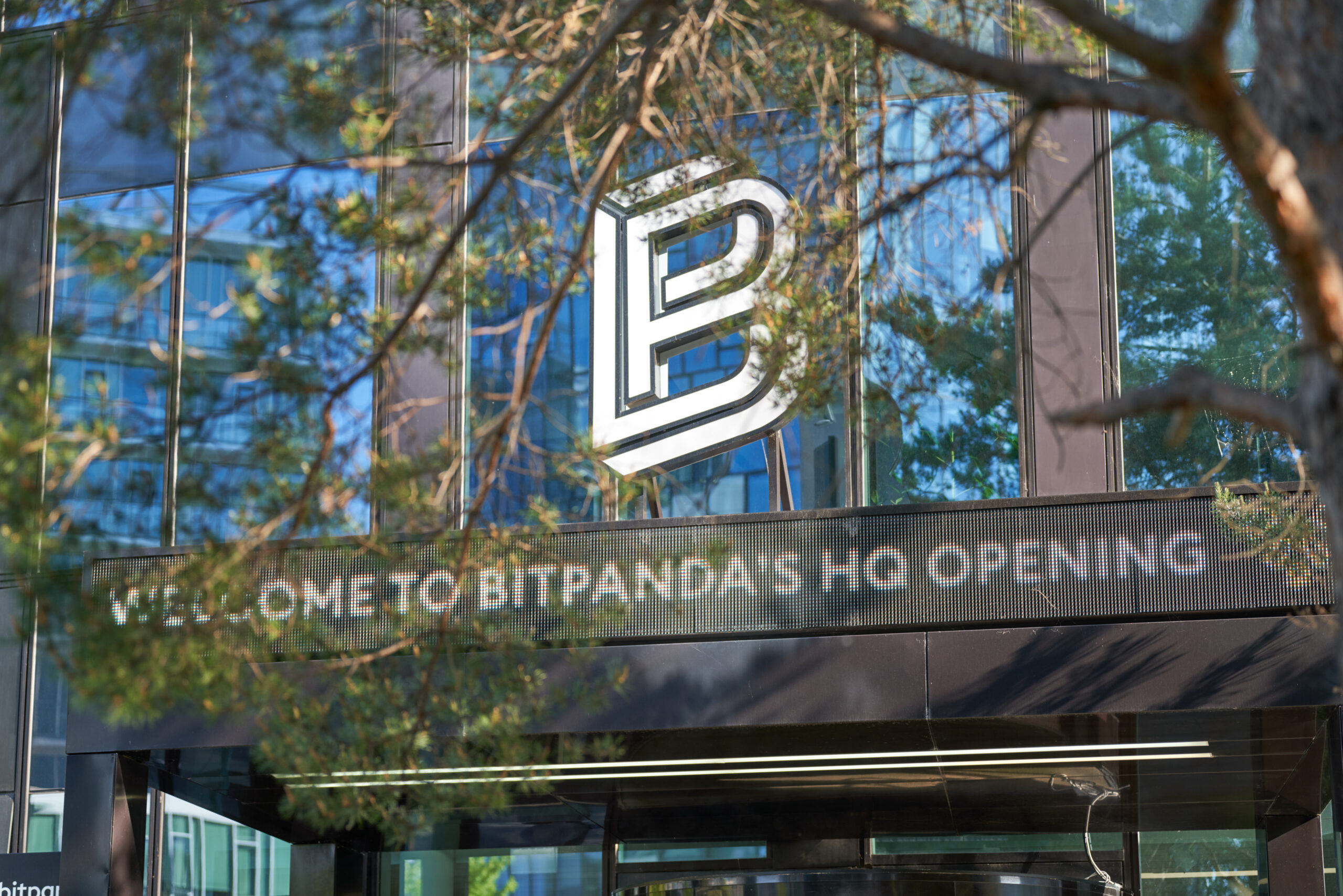 Byliśmy na otwarciu nowej siedziby BitPandy w Wiedniu