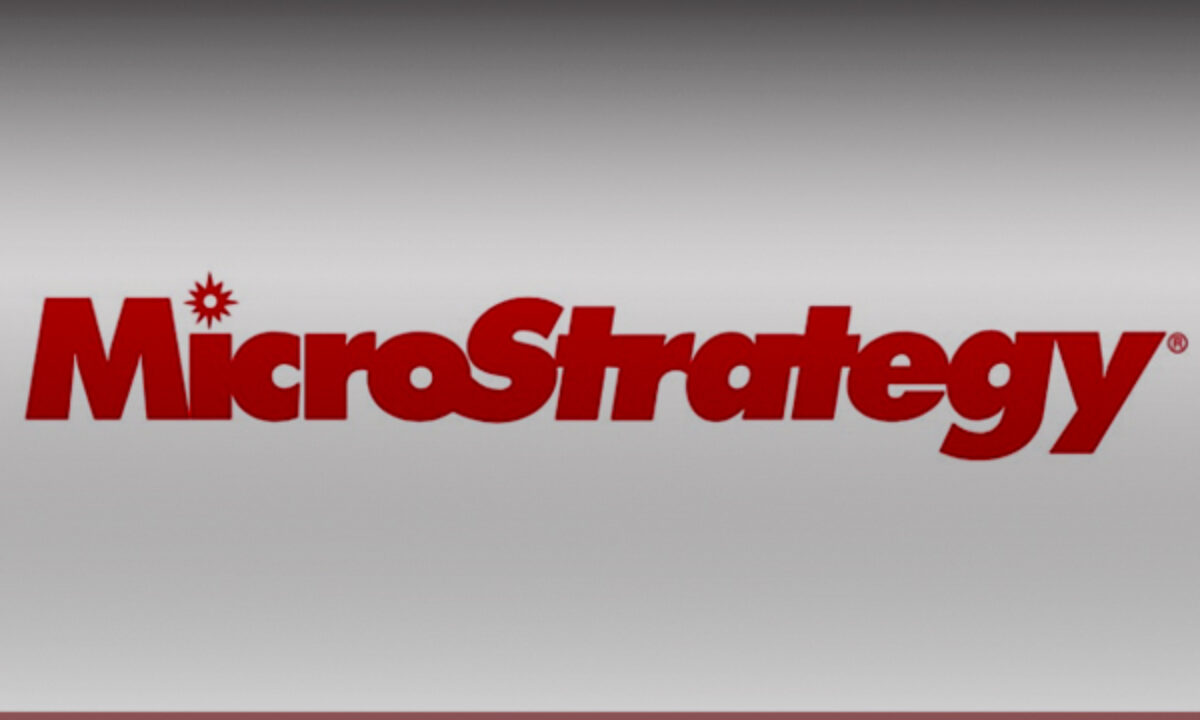 Akcje Microstrategy spadły o 10% po obniżeniu ich ratingu giełdowego
